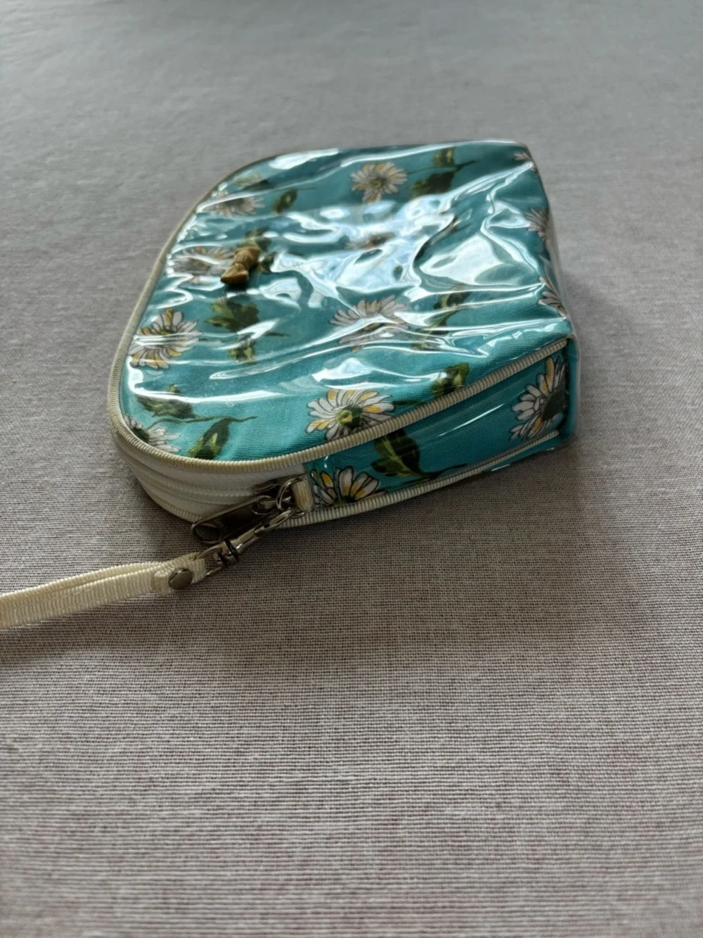 Liz Claiborne blue white